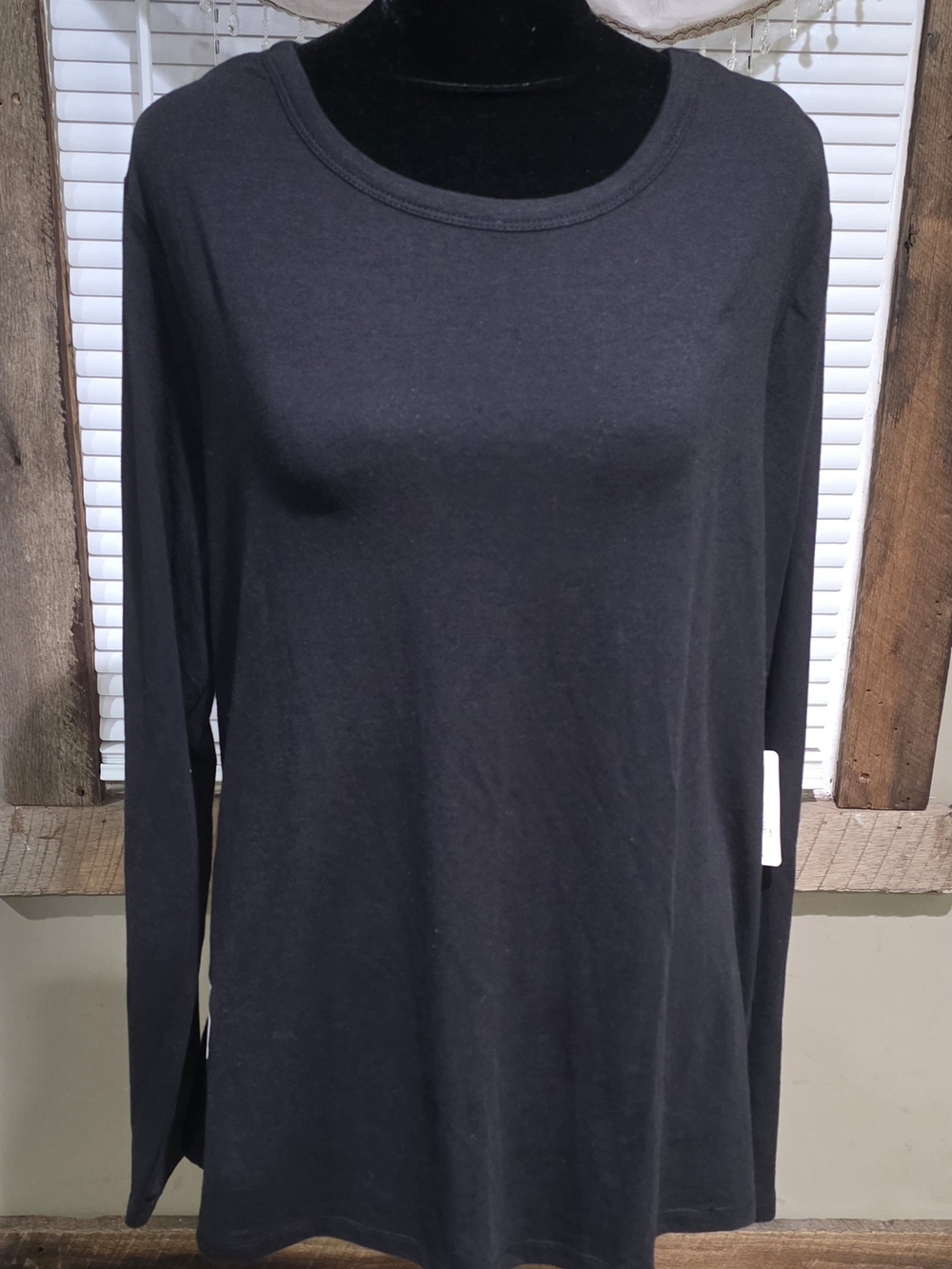 a.n.a Black Long Sleeve Scoop Neck Top